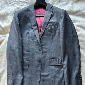Bespoke charcoal gray suit from Lord's Tailor Hong Kong (38S)